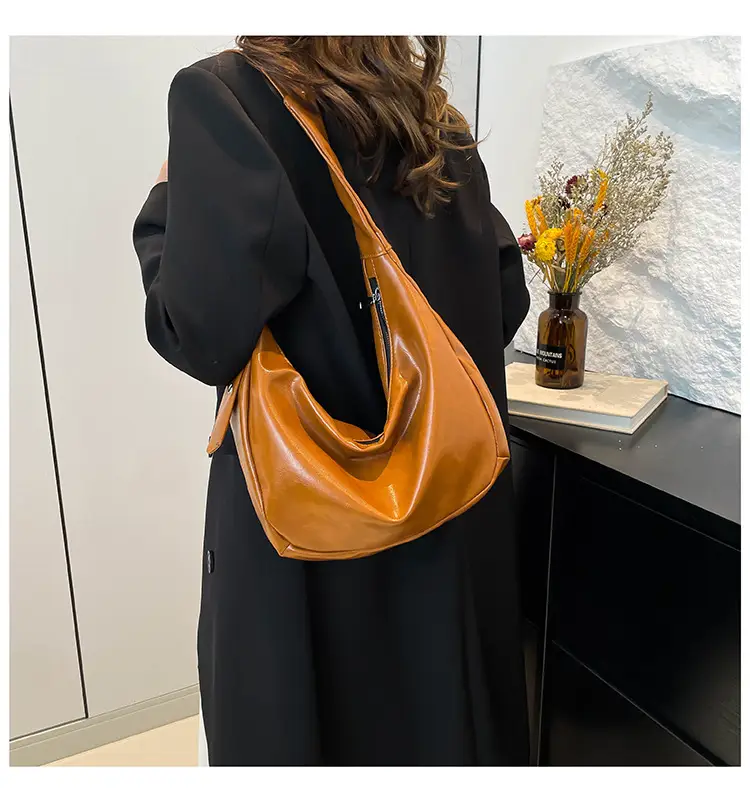 2024 Red High-End Shoulder Messenger Bag for Women — feature 9