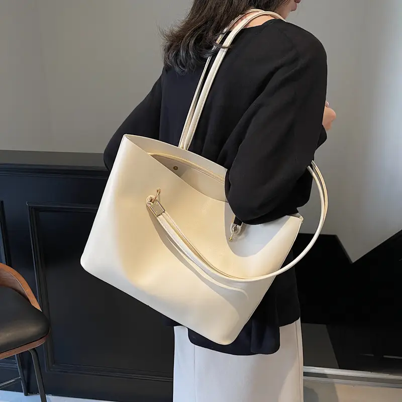 High-end Women's Large Capacity Shoulder Bag White