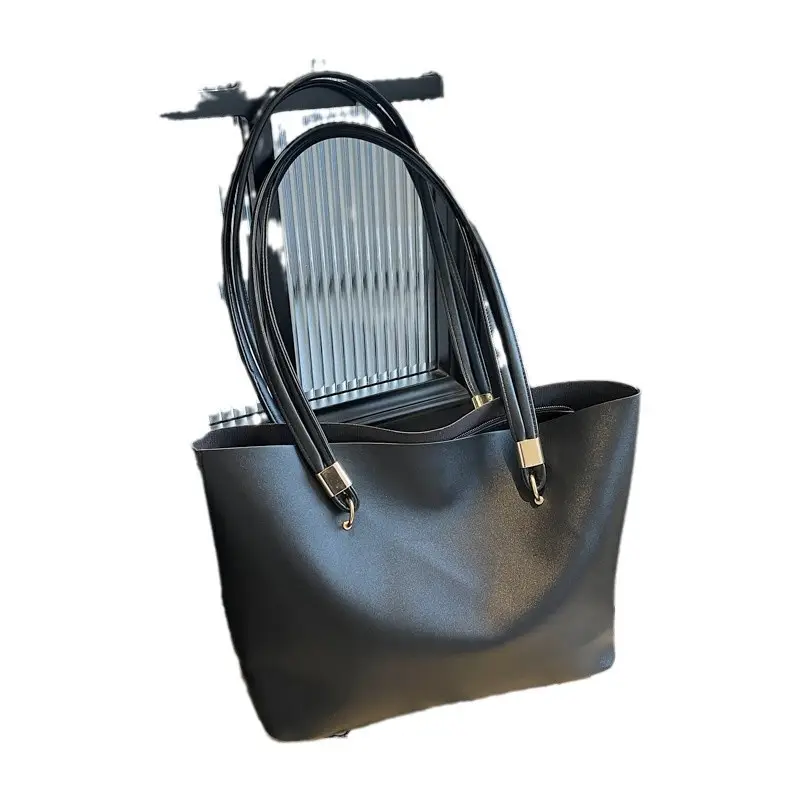 High-end Women's Large Capacity Shoulder Bag White