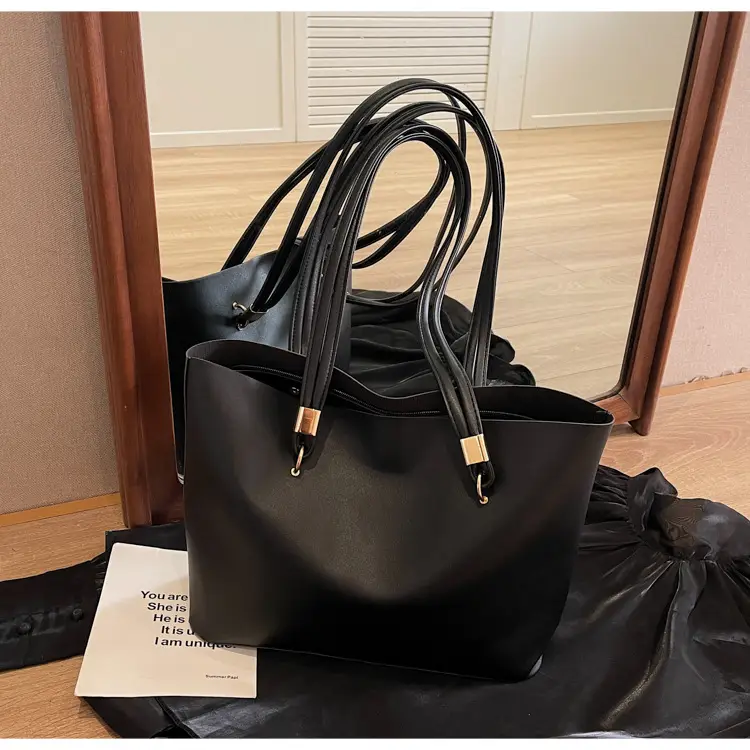 High-end Women's Large Capacity Shoulder Bag White — feature 14