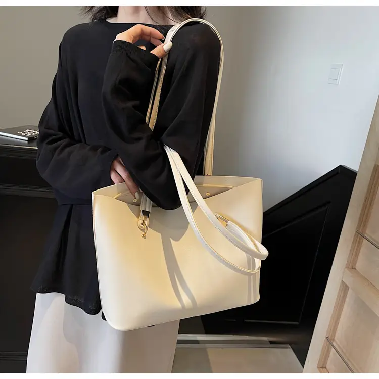 High-end Women's Large Capacity Shoulder Bag White — feature 9