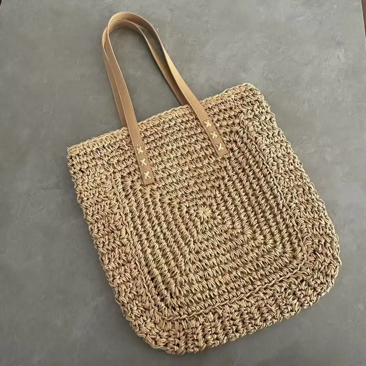 Hand-Woven Straw Bag for Women, Large Capacity, Shoulder Bag, Beach Use — feature 9