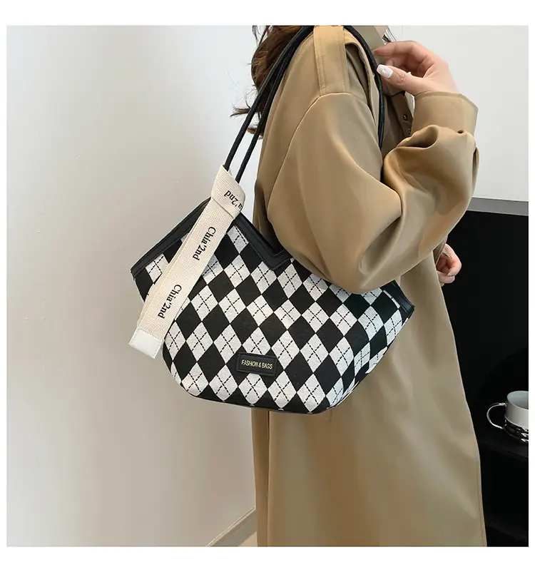 Women Plaid Shoulder Bag Winter Commuter Large Capacity — feature 17