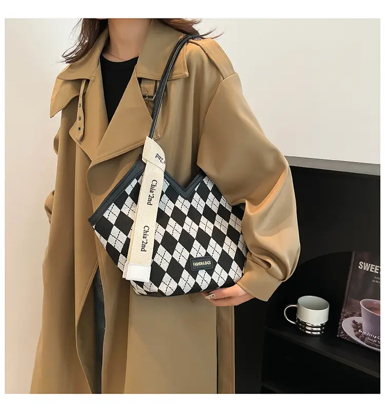 Women Plaid Shoulder Bag Winter Commuter Large Capacity — feature 18