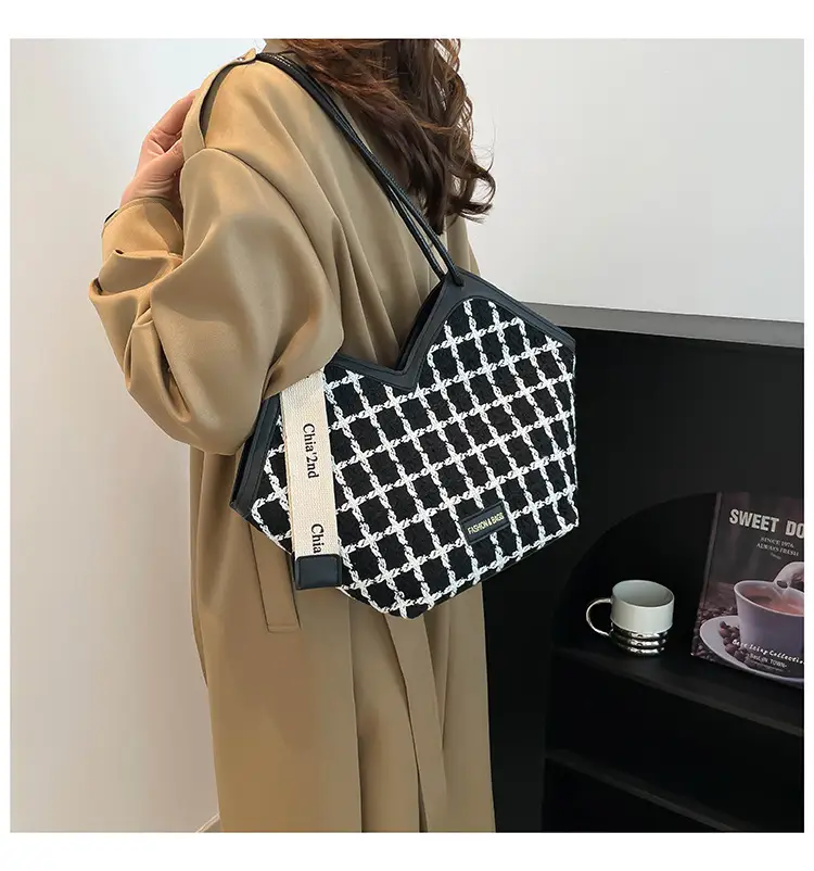 Women Plaid Shoulder Bag Winter Commuter Large Capacity — feature 24