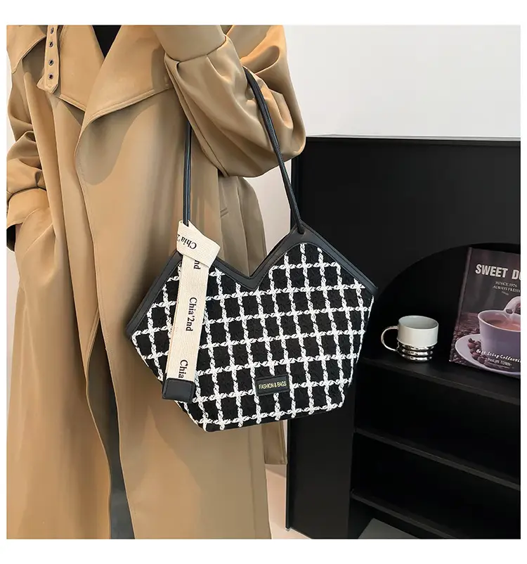 Women Plaid Shoulder Bag Winter Commuter Large Capacity — feature 25