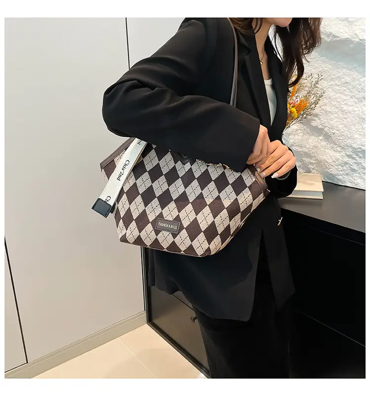 Women Plaid Shoulder Bag Winter Commuter Large Capacity — feature 30