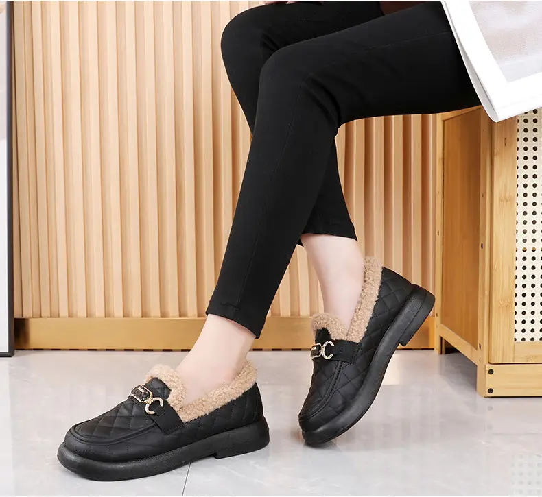 Women's Furry Shoes for Autumn and Winter, Warm Snow Boots, Old Beijing Cotton Shoes, Fleece-Lined and Thickened Slip-On Loafers with Thick Soles — feature 19