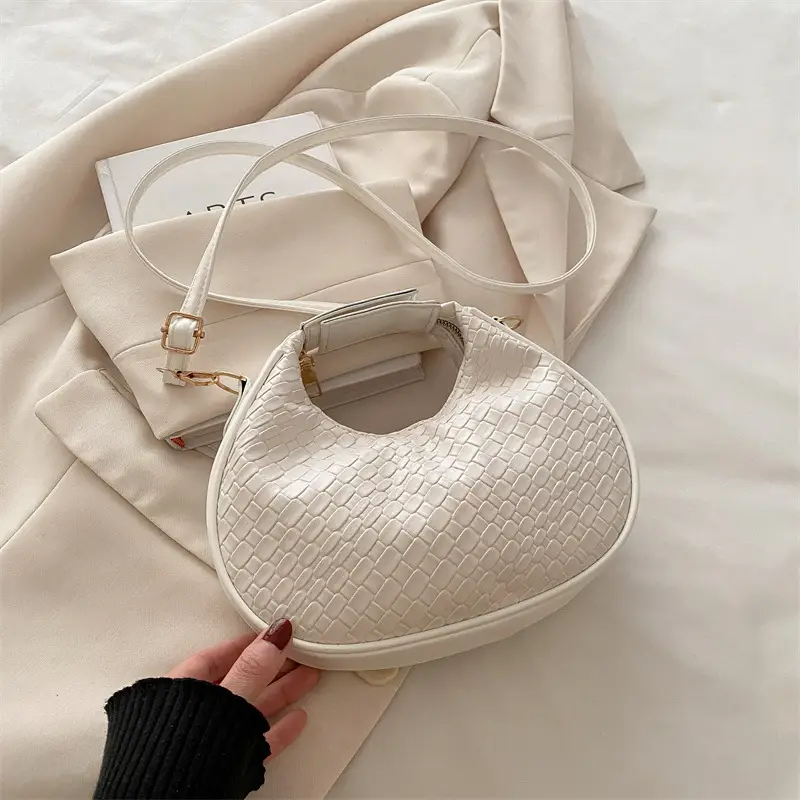 Brown Crocodile Texture Shoulder Crossbody Bag - Image 2