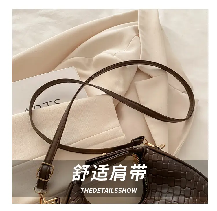 Brown Crocodile Texture Shoulder Crossbody Bag — feature 5
