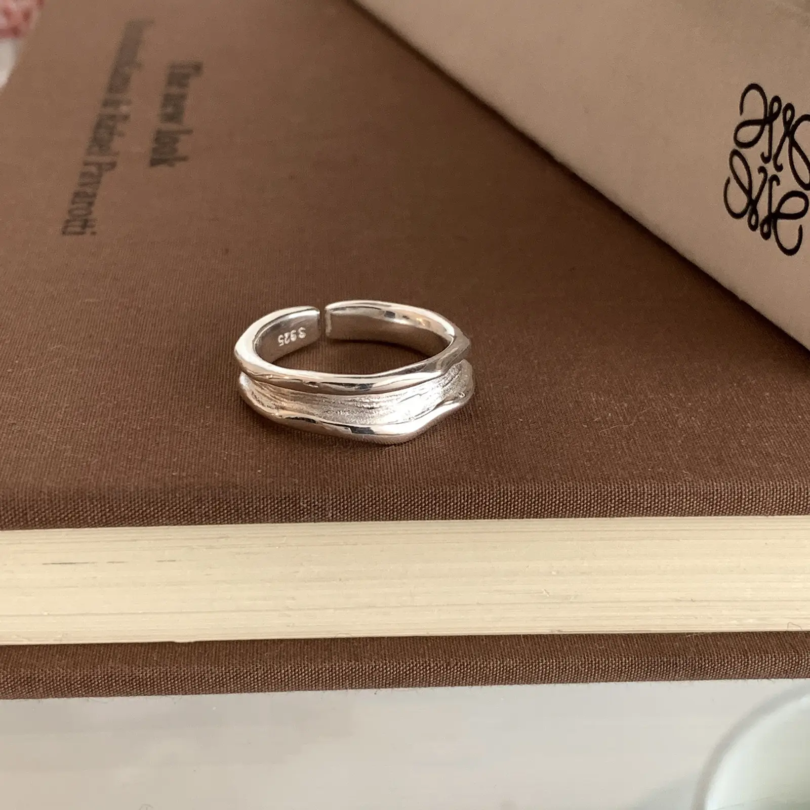 Adjustable Black Diamond Ring for Women - Image 2