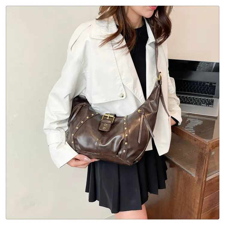 Retro Crossbody Bag Women Large Capacity Maroon 2024 — feature 15