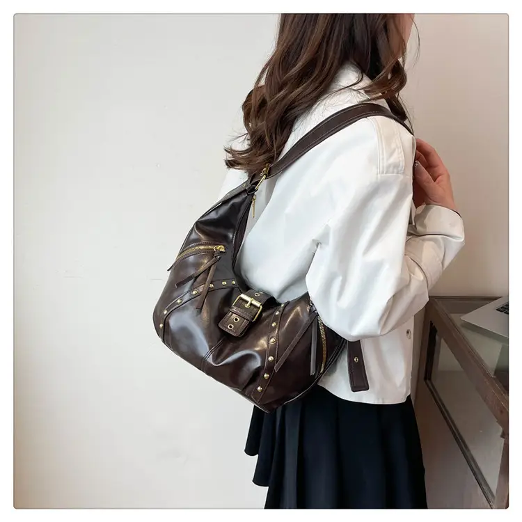 Retro Crossbody Bag Women Large Capacity Maroon 2024 — feature 17