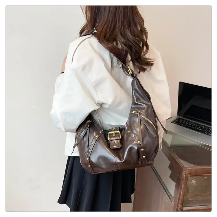 Retro Crossbody Bag Women Large Capacity Maroon 2024 — feature 18