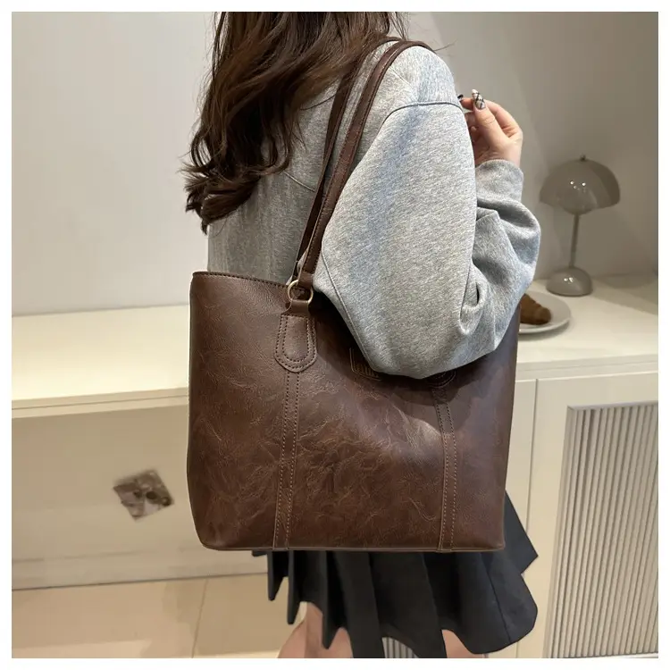 Black PU Leather Women's Shoulder Bag with Gold Logo β feature 11