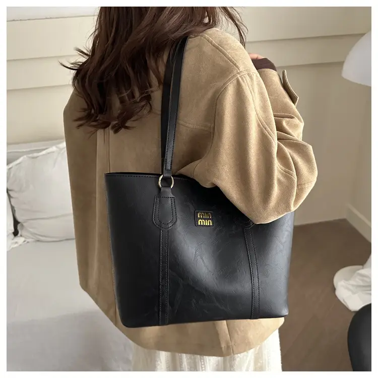 Black PU Leather Women's Shoulder Bag with Gold Logo β feature 9