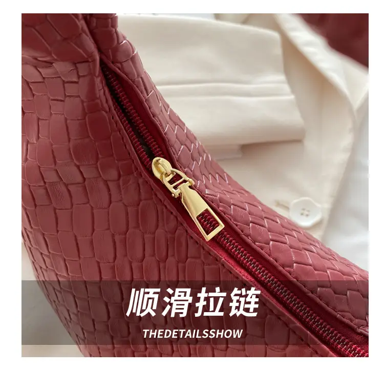 Vintage Woven Handbag Women's 2024 Winter New Fashion — feature 5