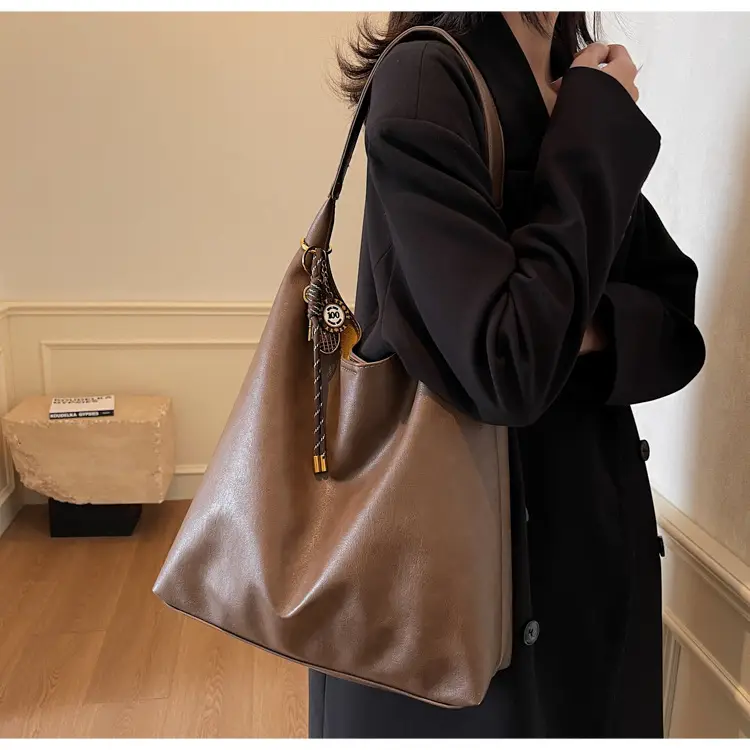 Vintage Work Commuter Bag Women Large 2024 Winter All-match Casual Shoulder Shopping Bag Tote Bag — feature 14