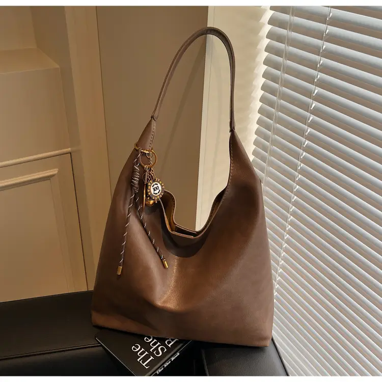 Vintage Work Commuter Bag Women Large 2024 Winter All-match Casual Shoulder Shopping Bag Tote Bag — feature 32