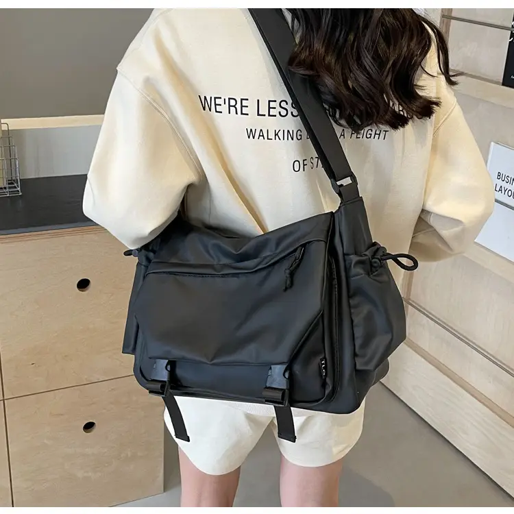 Women's Black Crossbody Bag Large Capacity Travel Bag — feature 16