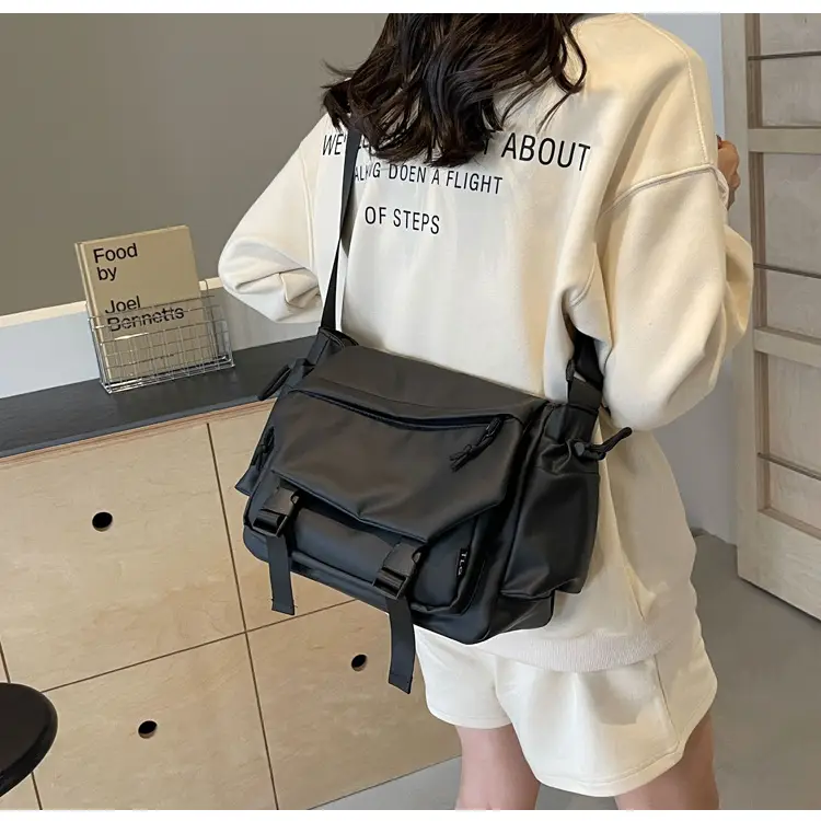 Women's Black Crossbody Bag Large Capacity Travel Bag — feature 18