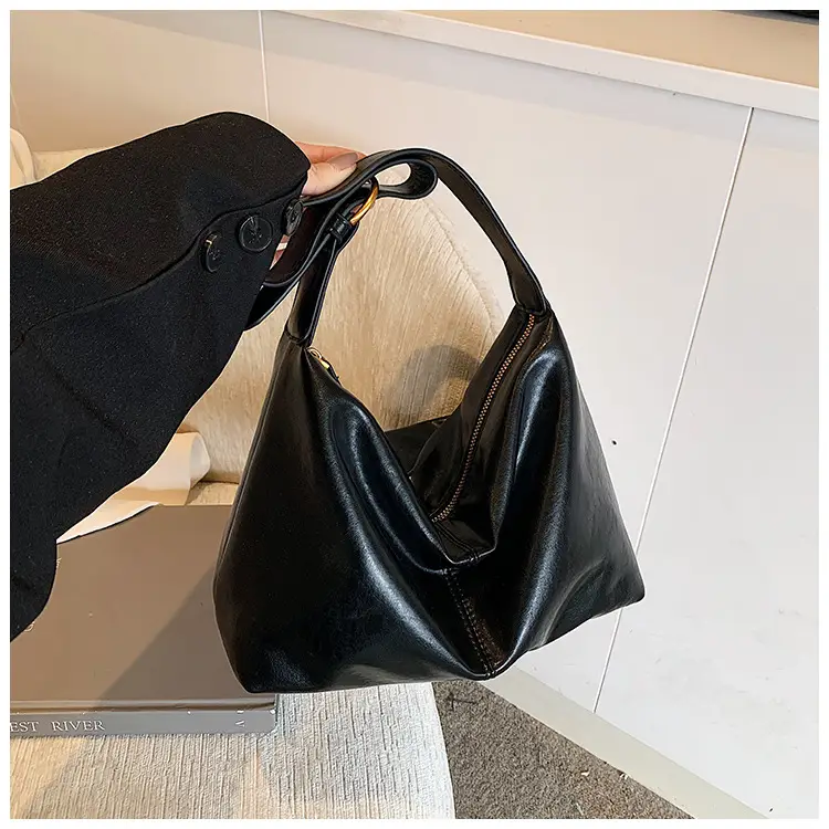 Large Capacity Women's Brown Shoulder Bag for Autumn Winter 2024 — feature 25