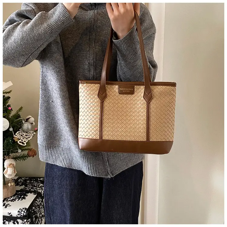 Black Rhombic Women's Tote Bag 2024 — feature 16
