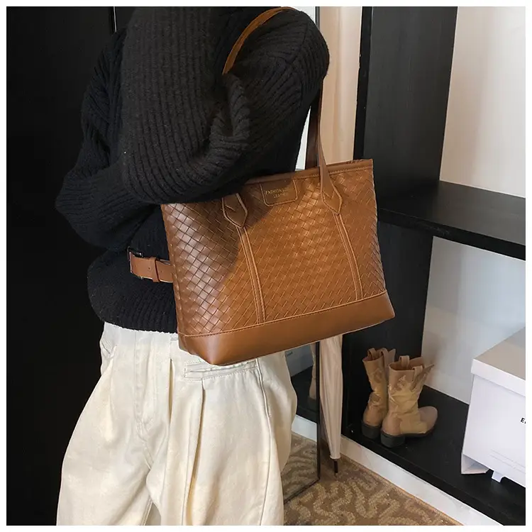 Black Rhombic Women's Tote Bag 2024 — feature 26