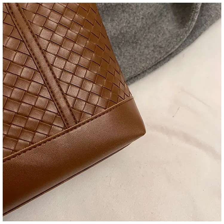 Black Rhombic Women's Tote Bag 2024 — feature 27