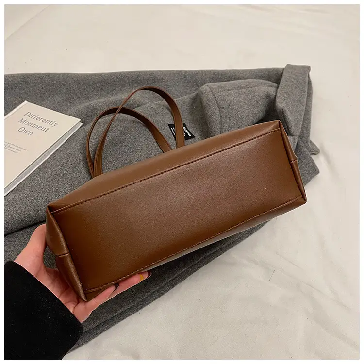 Black Rhombic Women's Tote Bag 2024 — feature 30