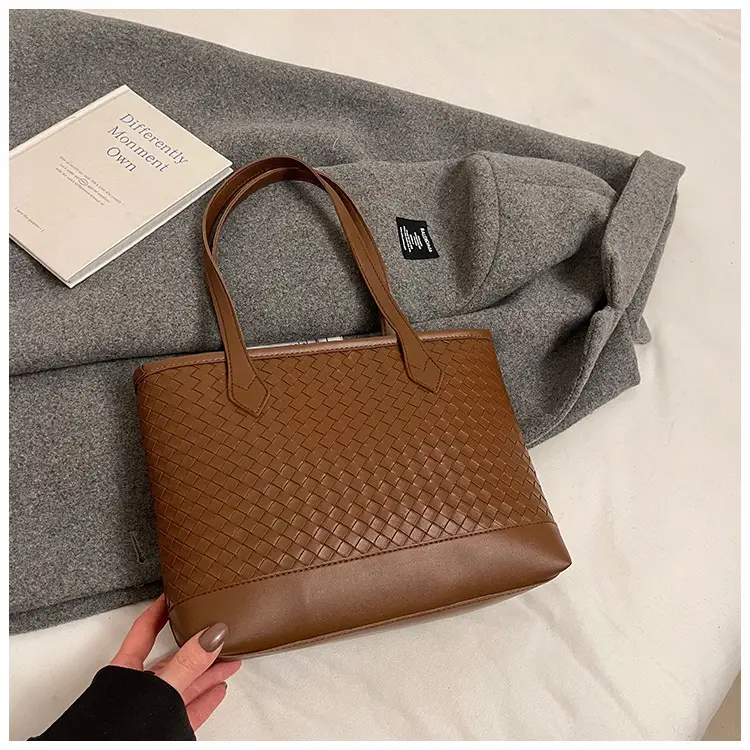 Black Rhombic Women's Tote Bag 2024 — feature 35