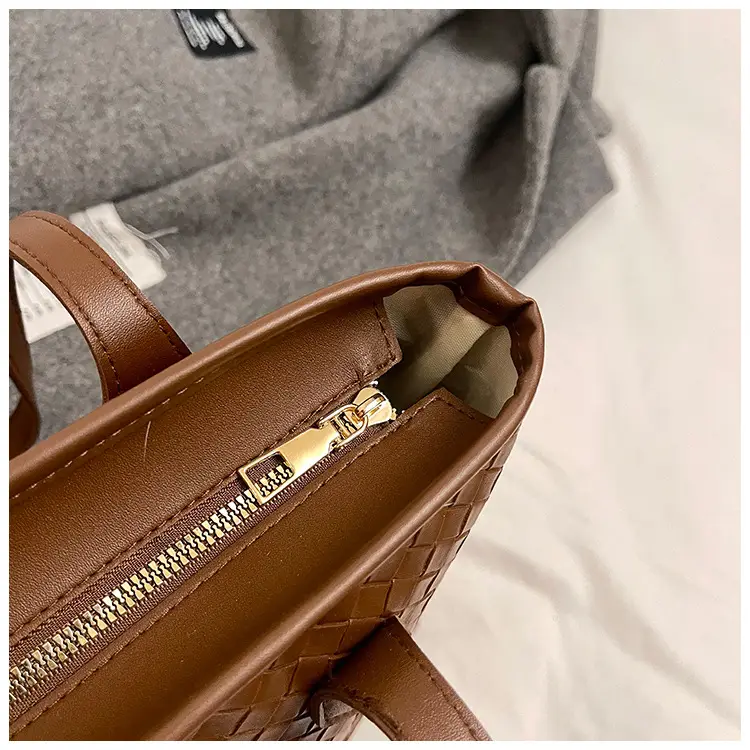 Black Rhombic Women's Tote Bag 2024 — feature 36