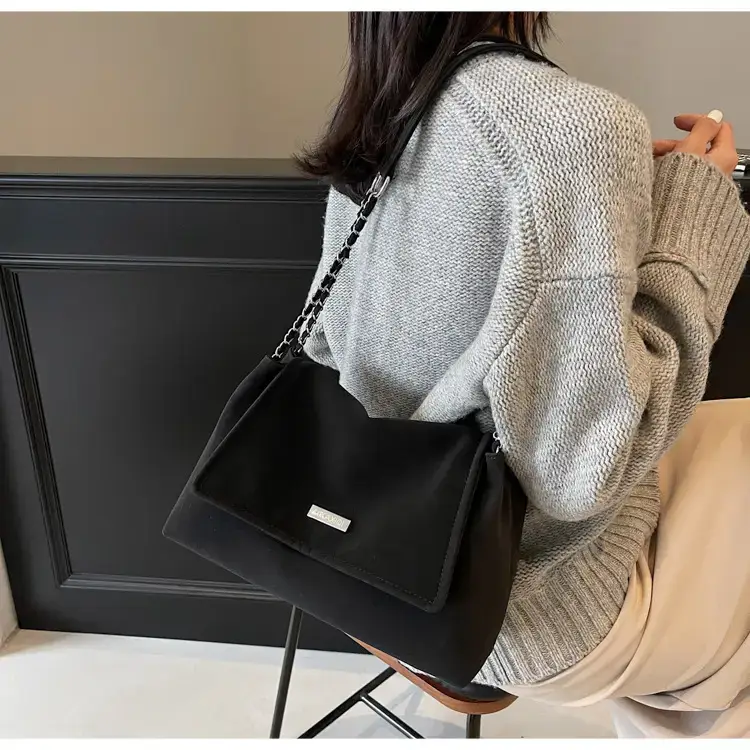 Pink Chain Shoulder Bag for Women 2024 — feature 10