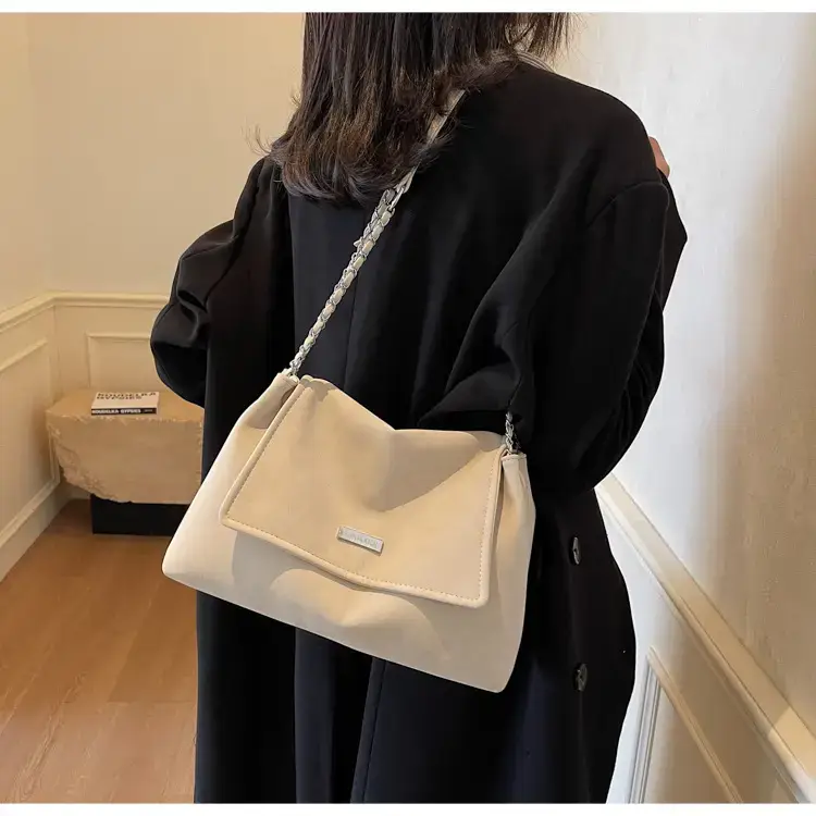 Pink Chain Shoulder Bag for Women 2024 — feature 12
