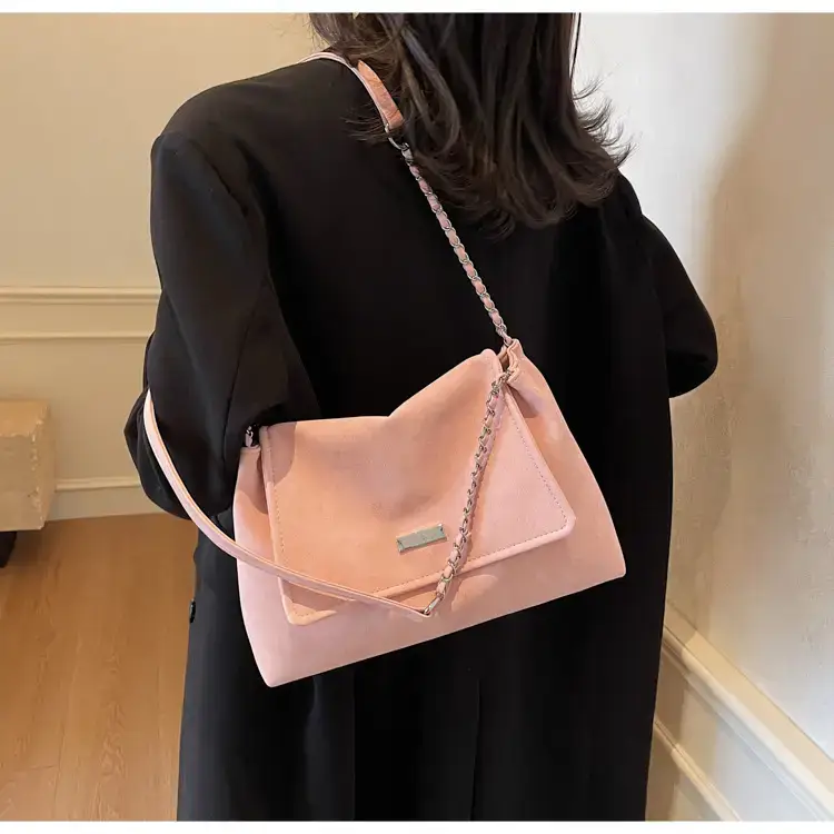 Pink Chain Shoulder Bag for Women 2024 — feature 16