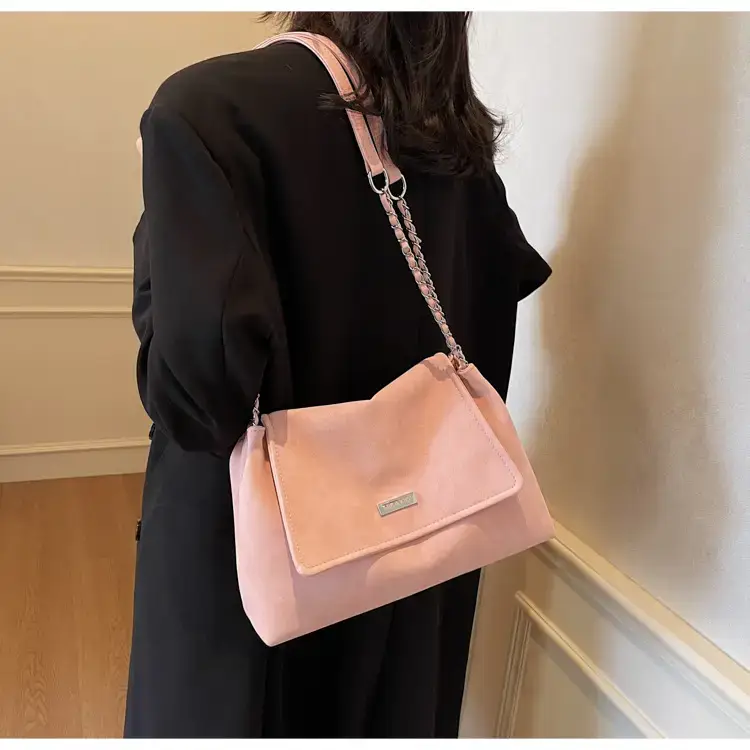 Pink Chain Shoulder Bag for Women 2024 — feature 18