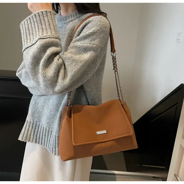 Pink Chain Shoulder Bag for Women 2024 — feature 22