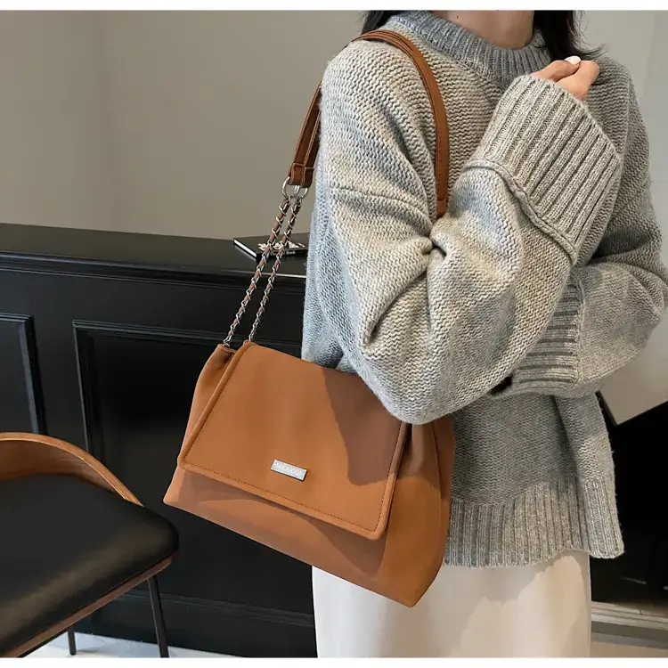 Pink Chain Shoulder Bag for Women 2024 — feature 23