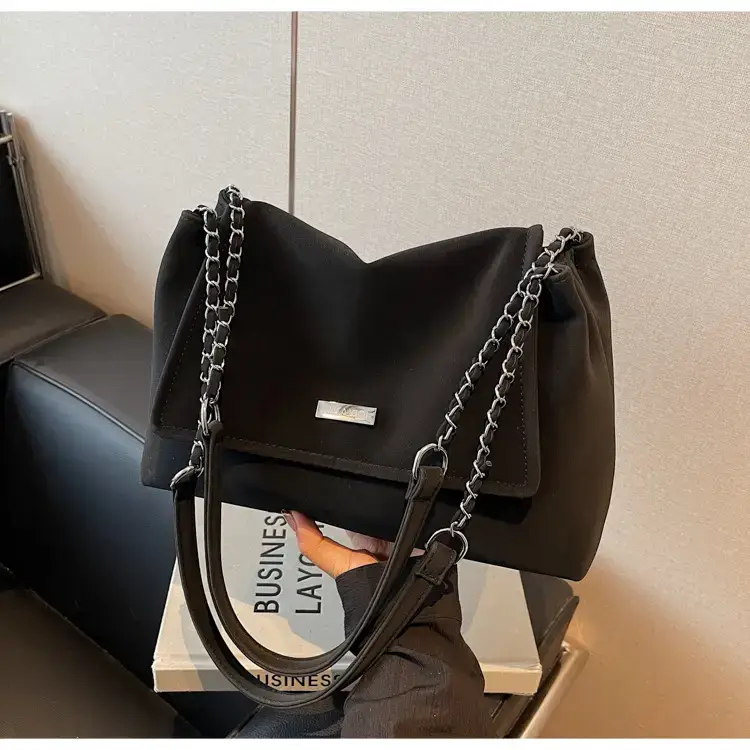 Pink Chain Shoulder Bag for Women 2024 — feature 24