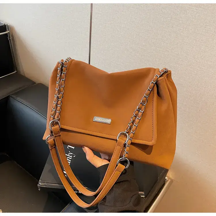 Pink Chain Shoulder Bag for Women 2024 — feature 30