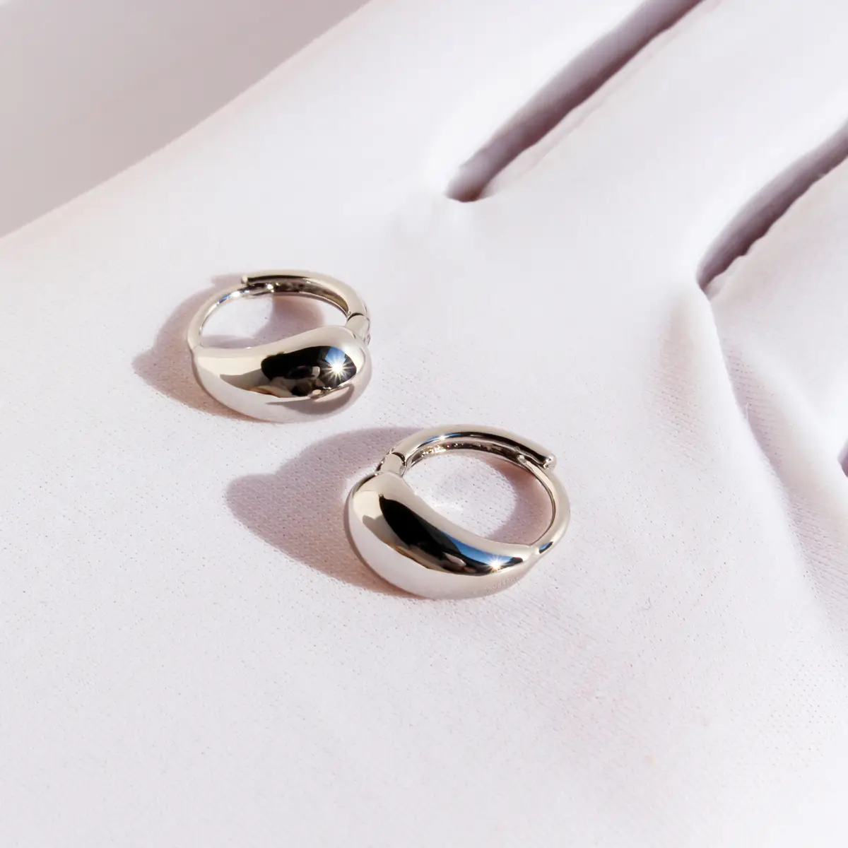 Water Drop Hoop Earrings for Women Compact Gold - Image 2