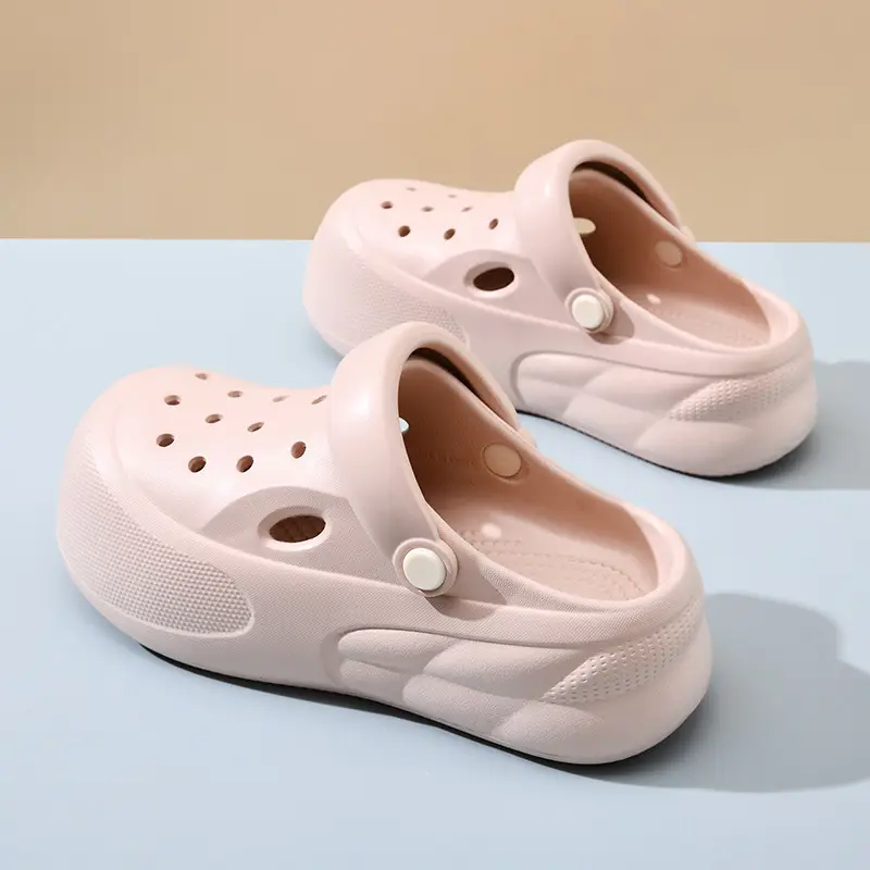 Hole Shoes Women's Summer Outer Wear Beach Non-stinky Feet Covered Toe Slippers EVA All-match Wear-resistant Non-slip High-end Sandals