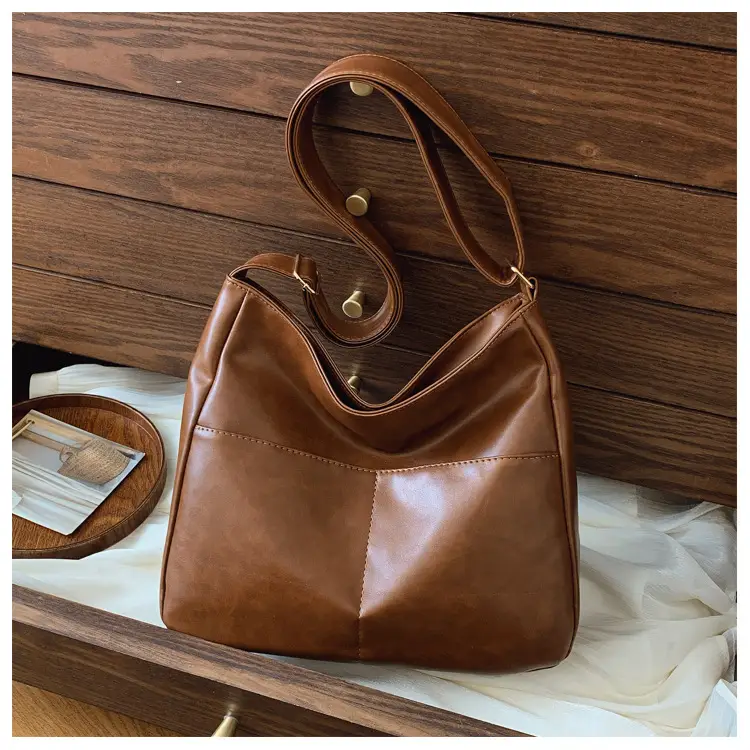 Vintage Brown Leather Crossbody Bag for Women — feature 15