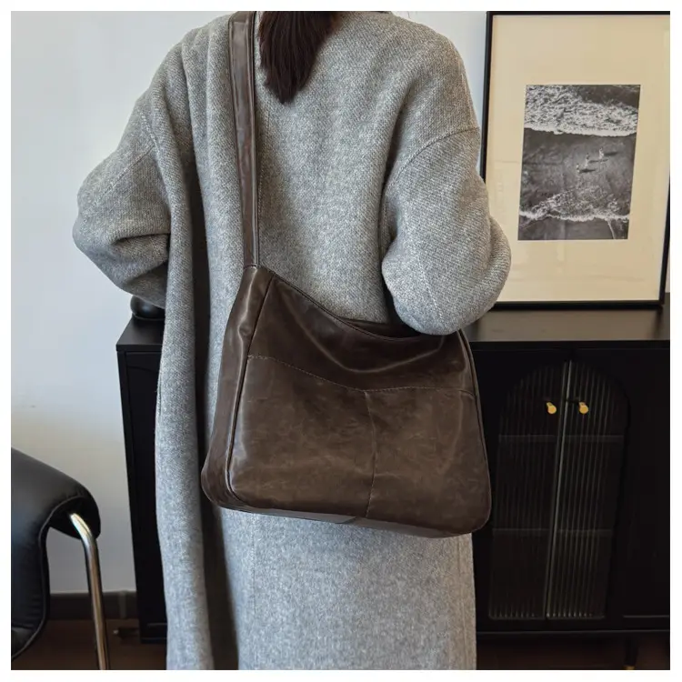 Vintage Brown Leather Crossbody Bag for Women — feature 24