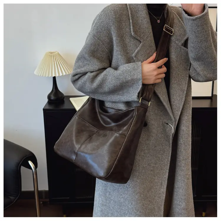 Vintage Brown Leather Crossbody Bag for Women — feature 25