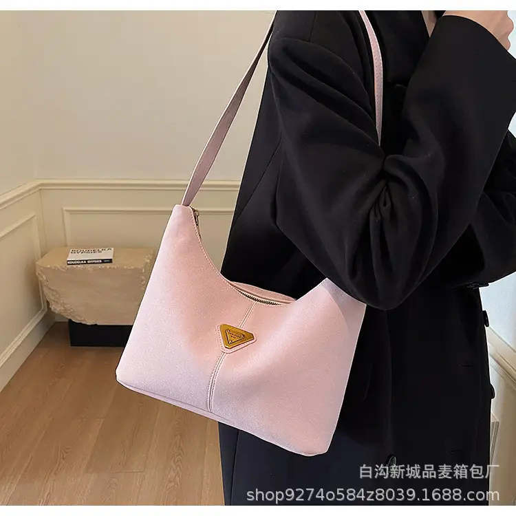 Pink Leather Shoulder Crossbody Bag for Women 2026 — feature 14