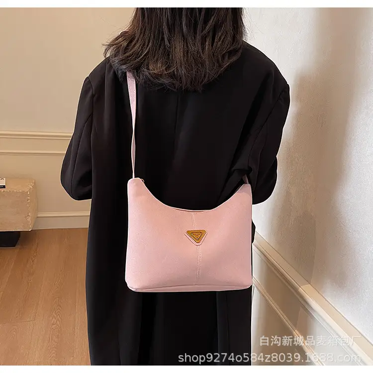 Pink Leather Shoulder Crossbody Bag for Women 2026 — feature 15
