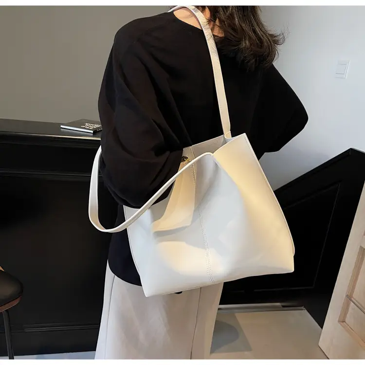 Gold Women's Large Capacity Tote Bag for Commute & Casual Use — feature 15