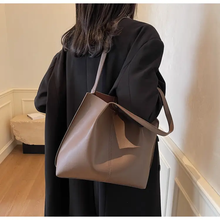 Gold Women's Large Capacity Tote Bag for Commute & Casual Use — feature 37
