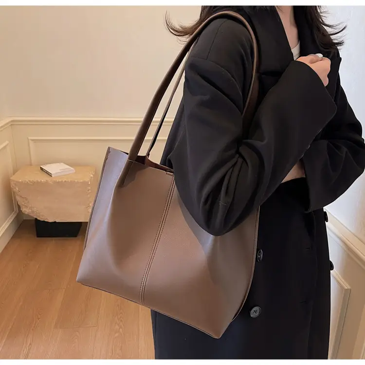 Gold Women's Large Capacity Tote Bag for Commute & Casual Use — feature 39